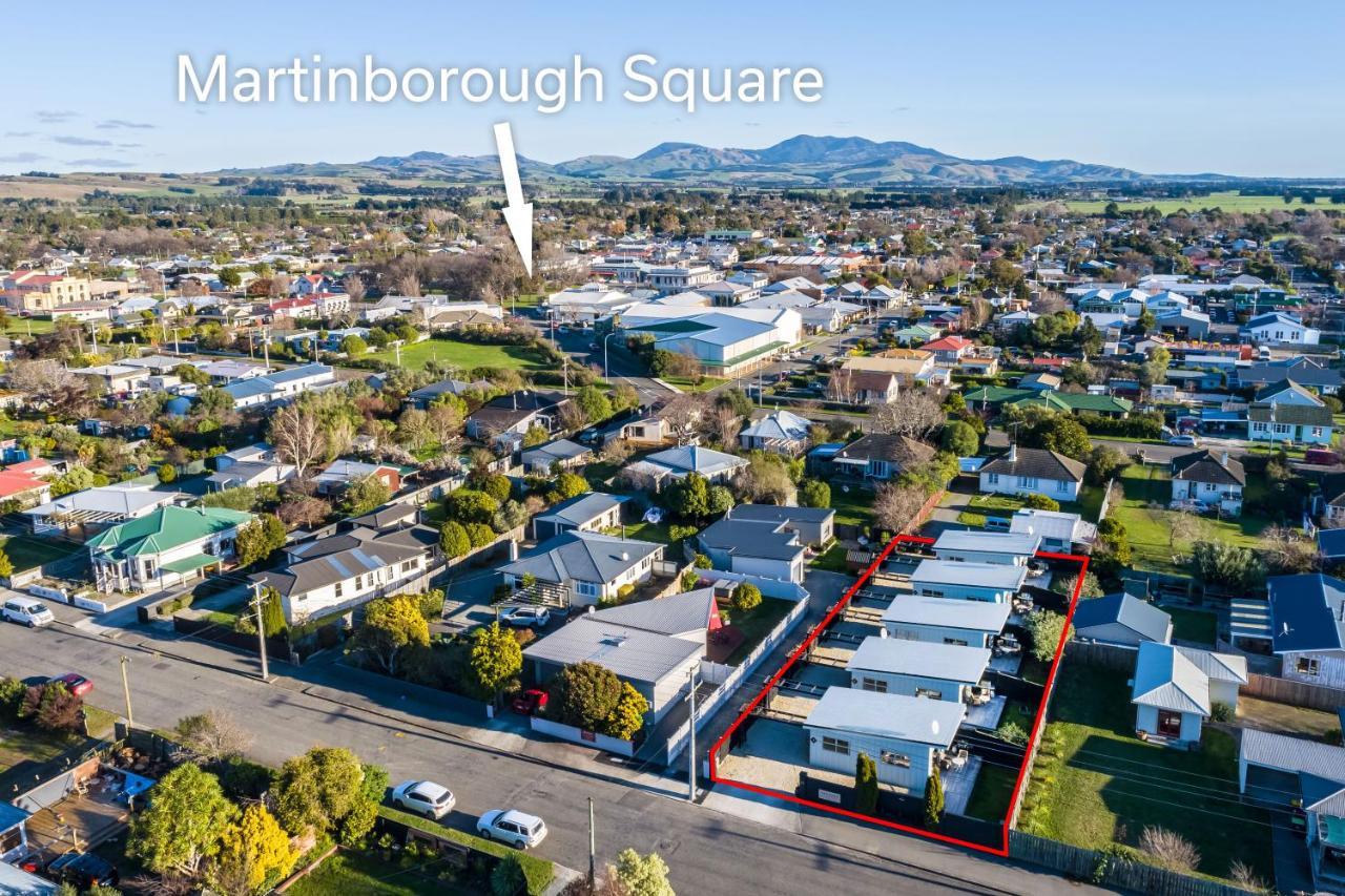 Two Four Cologne Βίλα Martinborough Εξωτερικό φωτογραφία